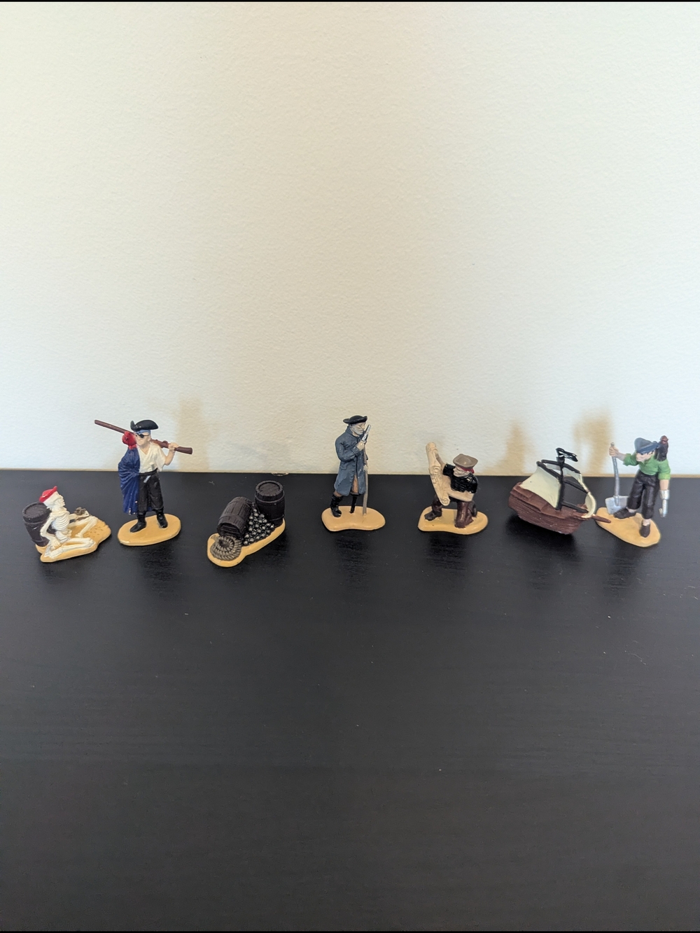Miniature Nautical Figurine Set - Multi Color